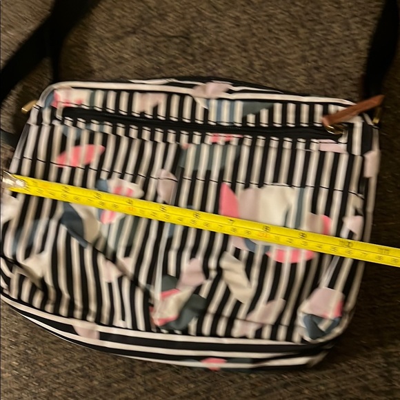 Black and White Striped Crossbody Bag with Heart Accents - Picture 4 of 8